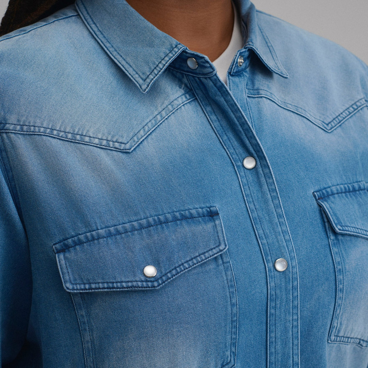 Women's Long-Sleeve Western Denim Shirt | Eddie Bauer