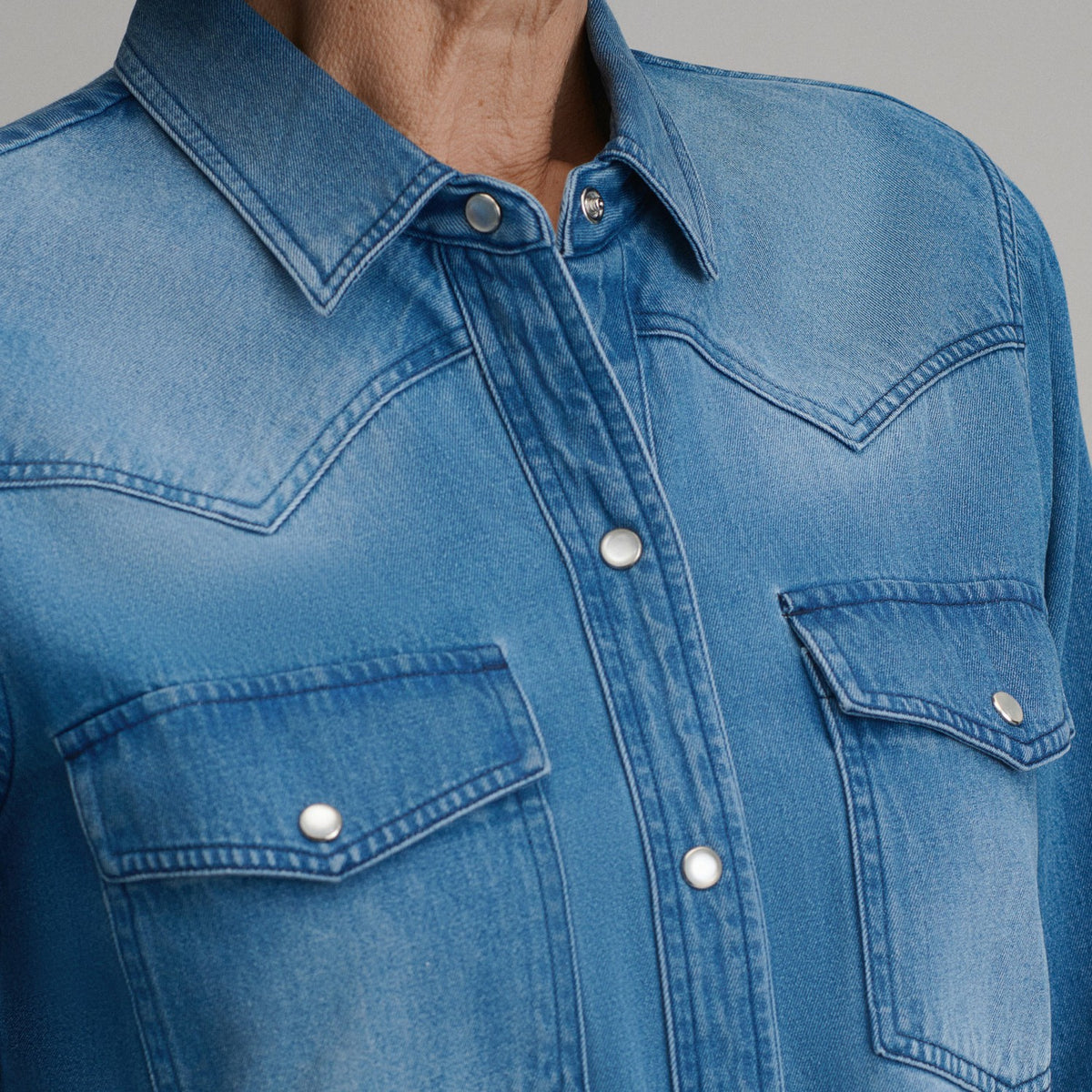 Women's Long-Sleeve Western Denim Shirt | Eddie Bauer