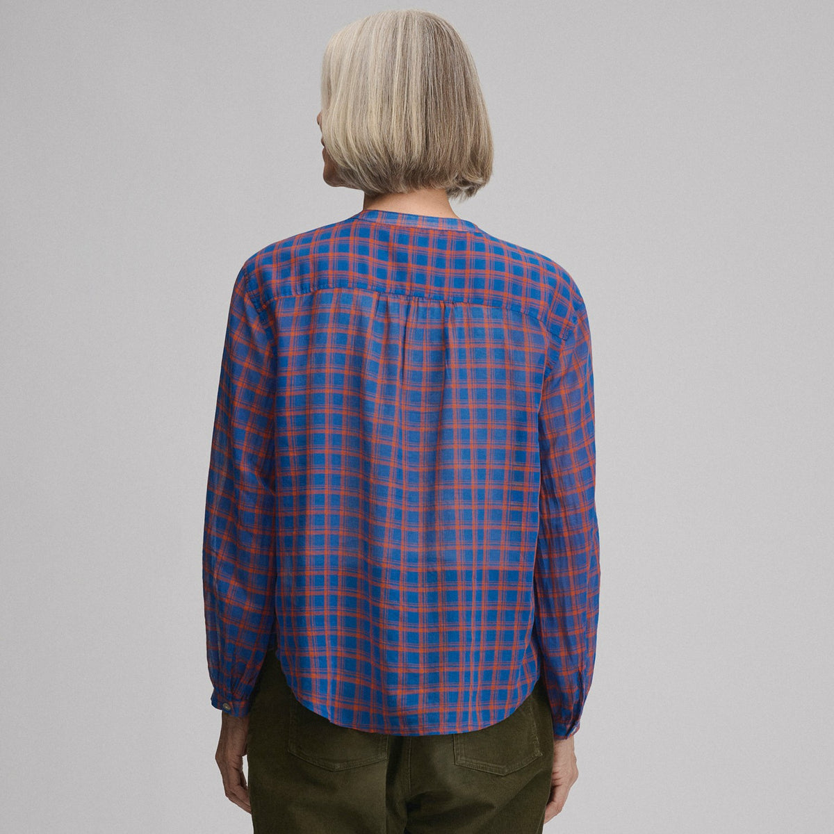 Women's Long-Sleeve Collarless Button-Down Shirt | Eddie Bauer