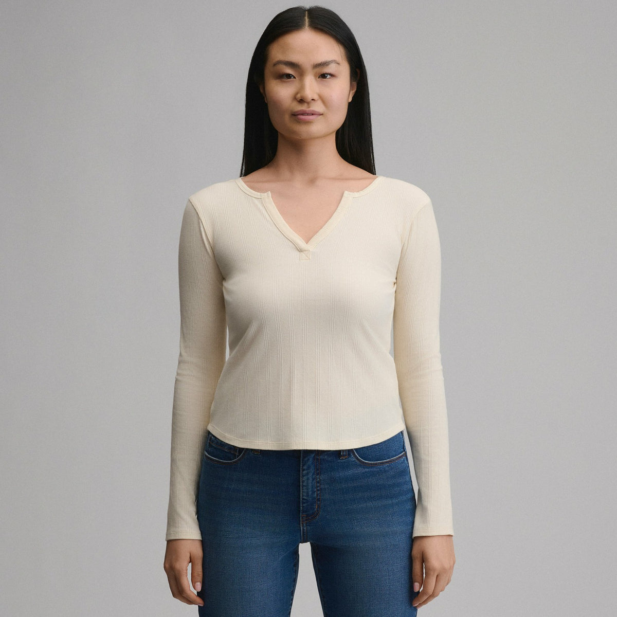 Women's Long-Sleeve Rib Y-Neck Henley | Eddie Bauer