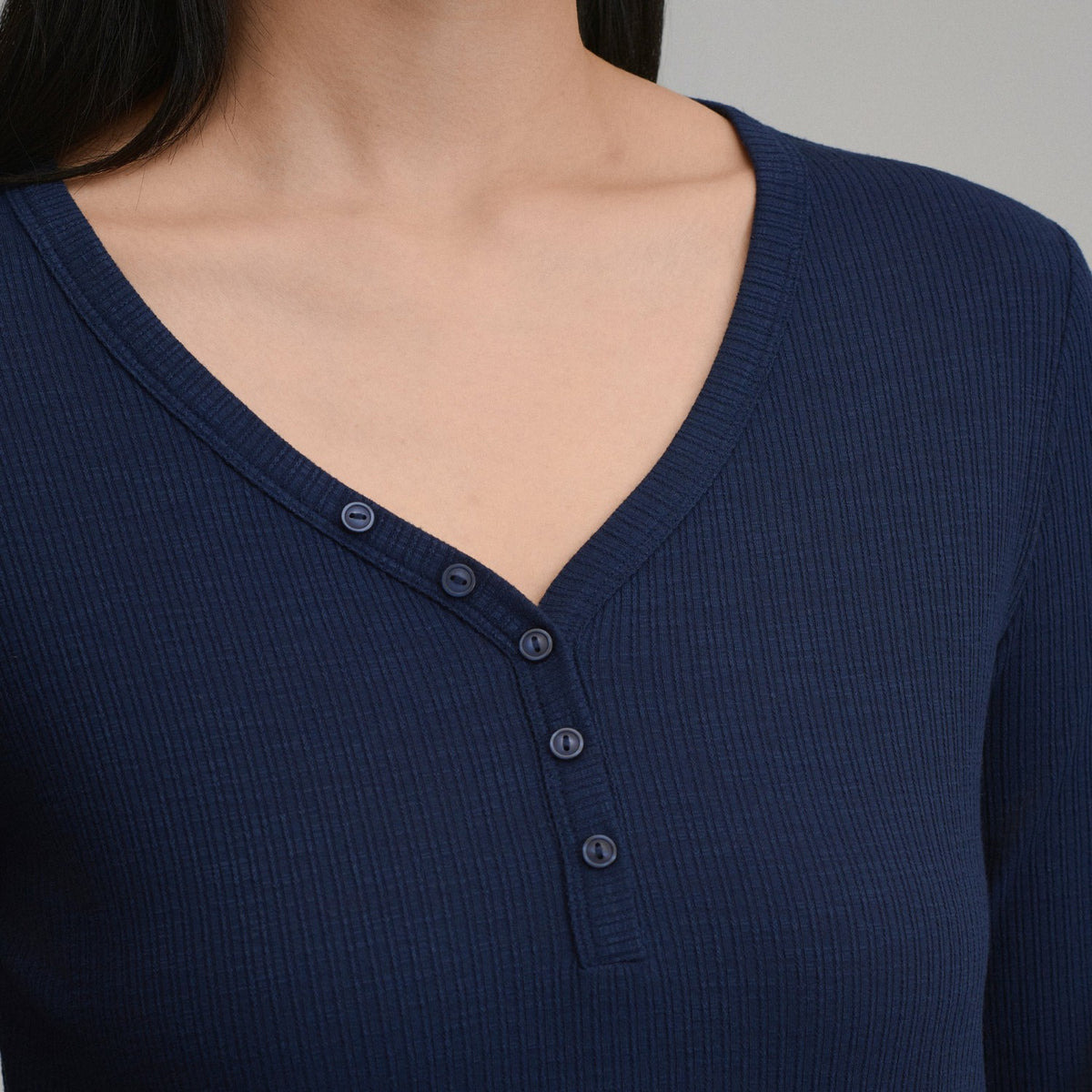 Women's Long-Sleeve Multi Button Henley | Eddie Bauer