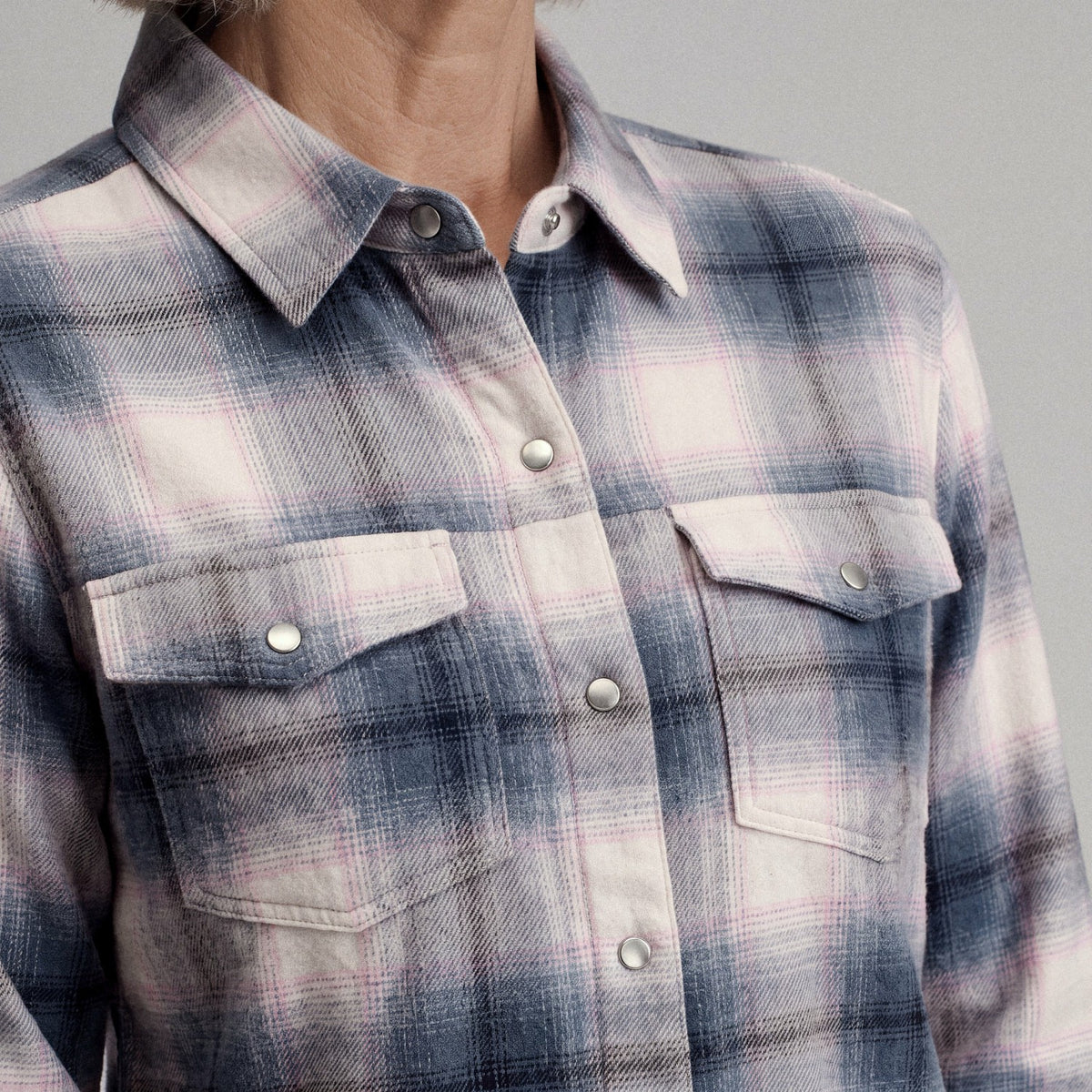 Women's Long-Sleeve Western Button-Down Shirt | Eddie Bauer