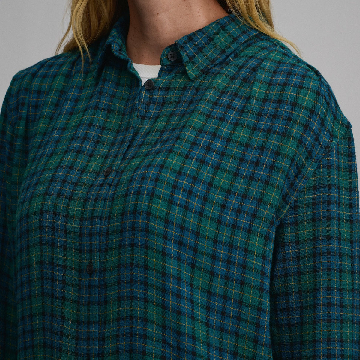 Women's Long-Sleeve Softened Button-Down Shirt | Eddie Bauer