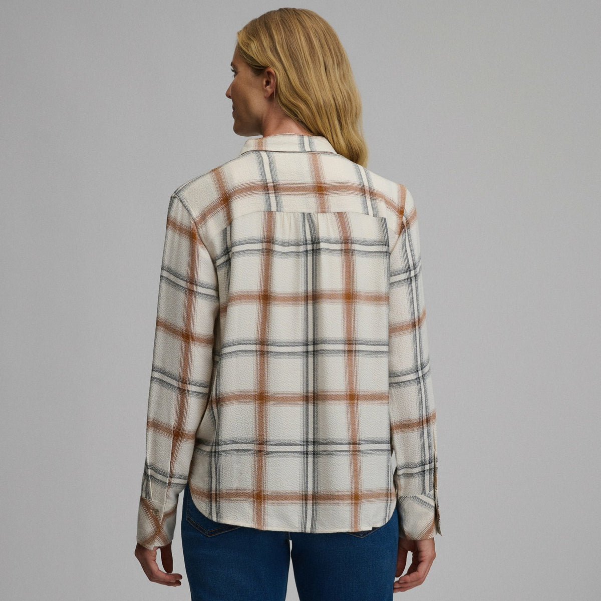 Women's Long-Sleeve Softened Button-Down Shirt | Eddie Bauer