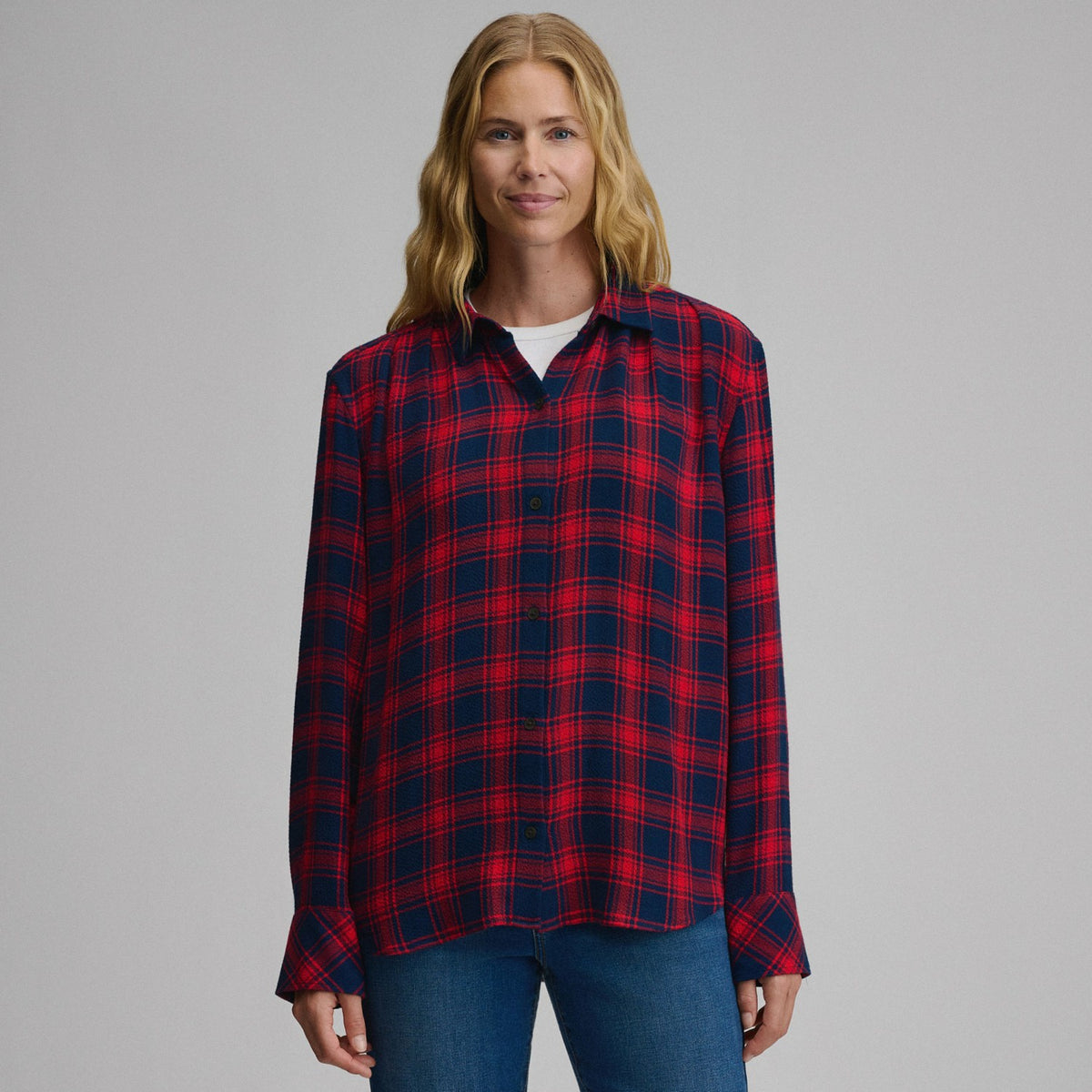 Women's Long-Sleeve Softened Button-Down Shirt | Eddie Bauer